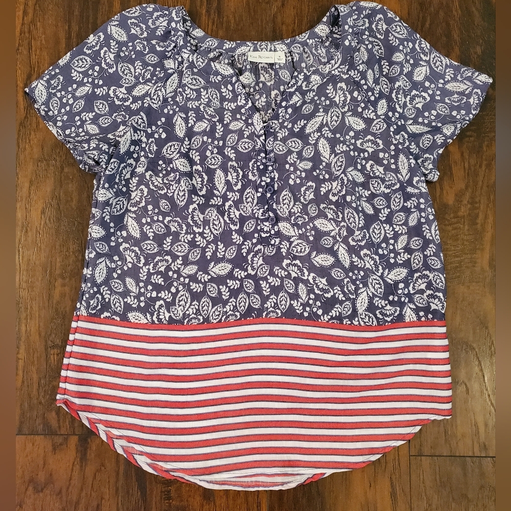 Kim Rogers Size Small  Sleeve Red White Blue Blouse